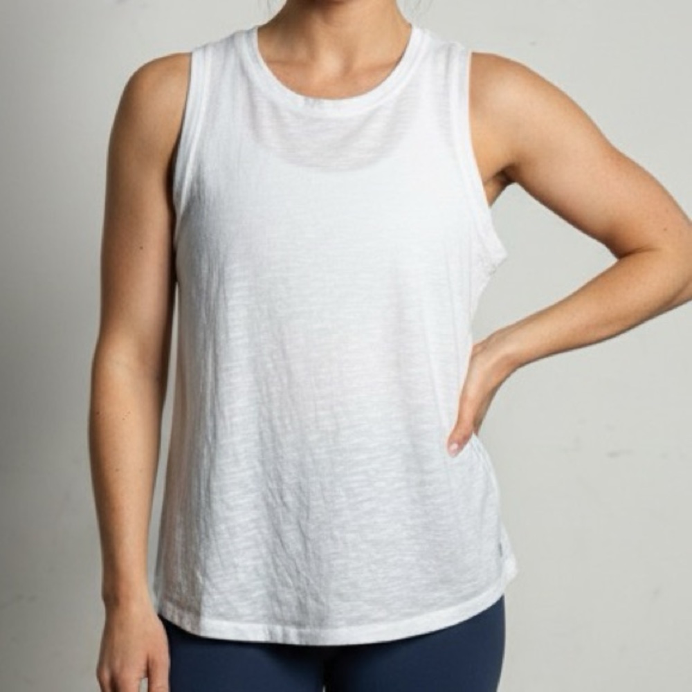 Balance Collection White‎ Top